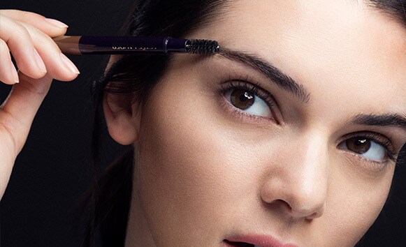 Τέλεια φρύδια